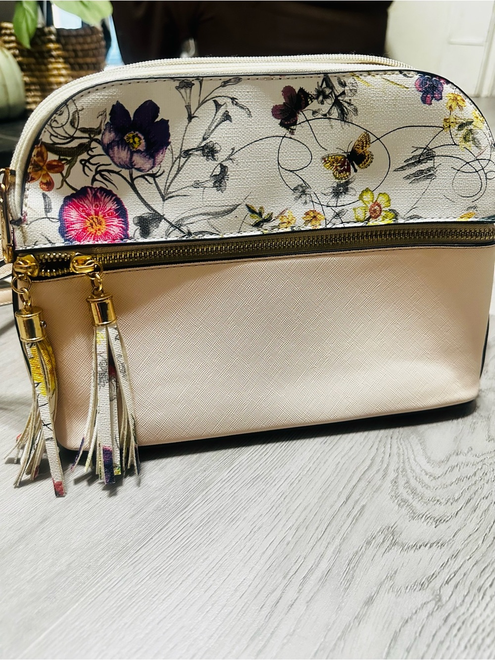 Floral Print Cream Crossbody Bag with Tassel Accent